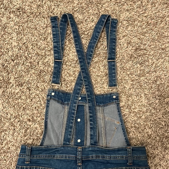 women’s overalls - Picture 5 of 8